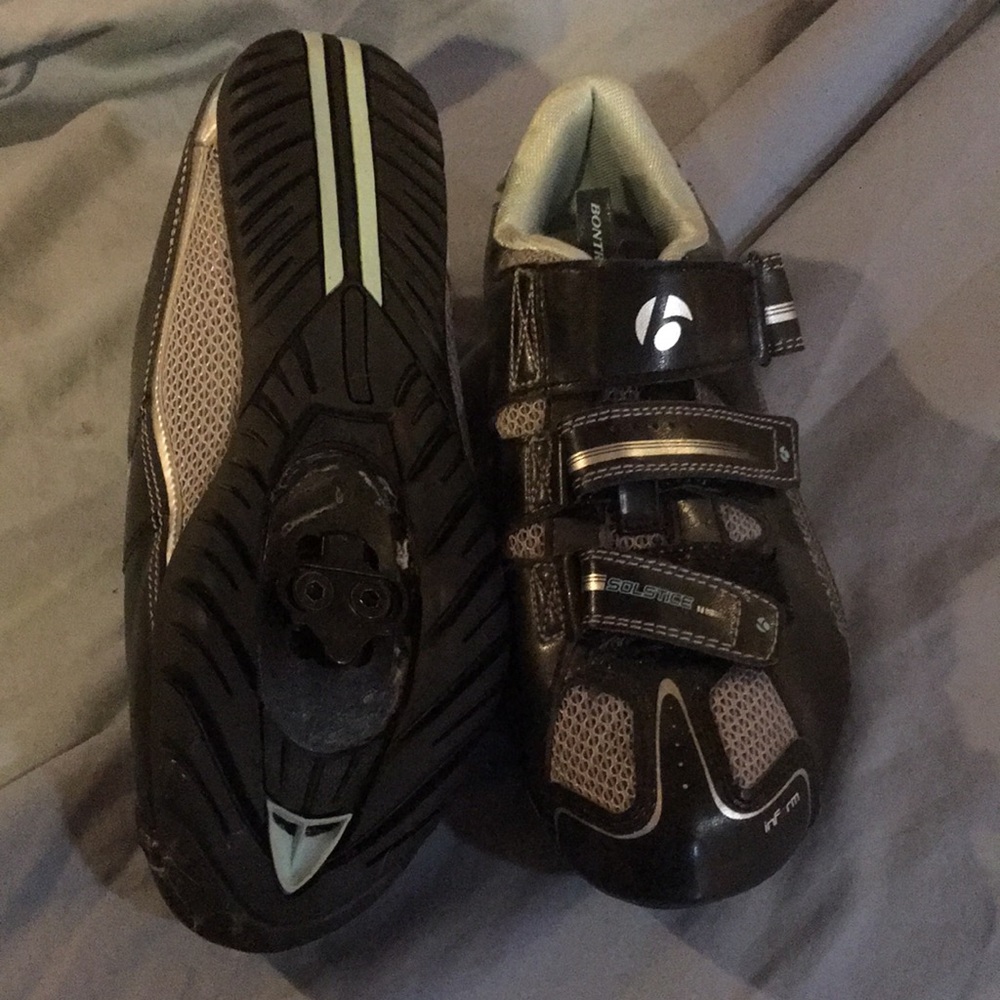 Cycling shoes